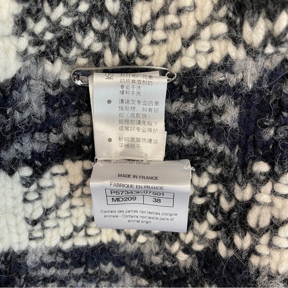 Chanel Tweed Jacket - Picture 8 of 8